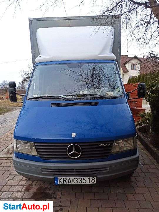 Mercedes-Benz 412D