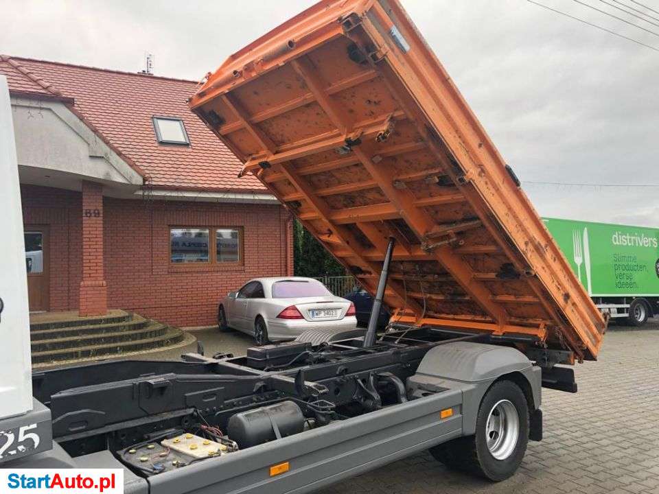 Mercedes-Benz Atego 10.18 /2011r/ MEILLER Kipper 3 Stronny