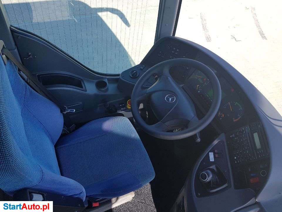 Mercedes-Benz TOURISMO