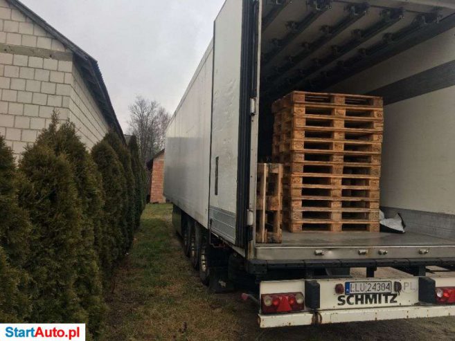 Schmitz CARGOBULL