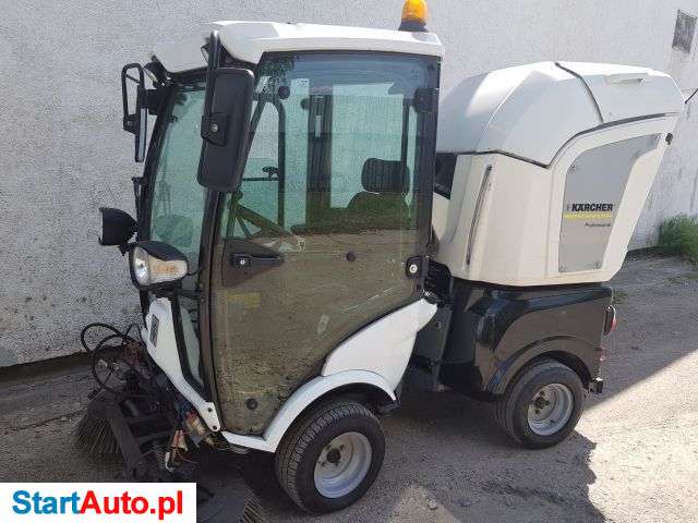 Zamiatarka Chodnikowa Przegubowa KÄRCHER MC 50 Advanced MIC 34 Yanmar Webasto
