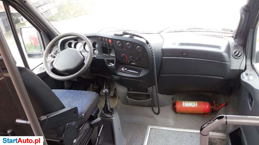 Iveco DAILY 19 + 1 AMZ KUTNO