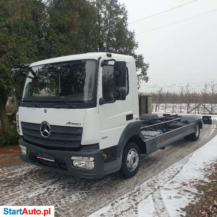 Mercedes-Benz ATEGO 818