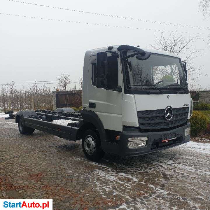 Mercedes-Benz ATEGO 818