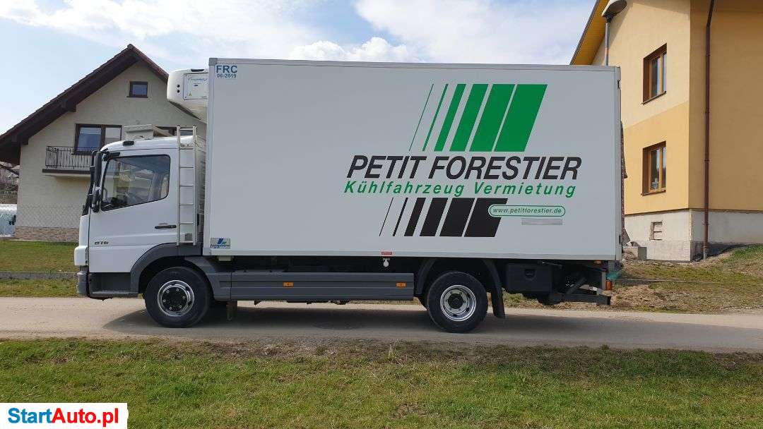 Mercedes-Benz MERCEDES ATEGO 816 2013 Rok CHŁODNIA IZOTERMA WINDA