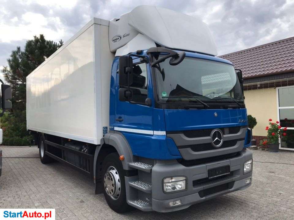Mercedes-Benz AXOR 1824 Chłodnia