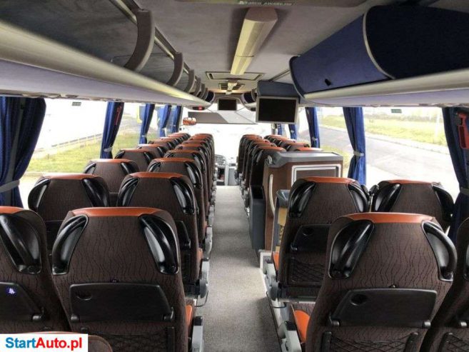 Volvo 9700
