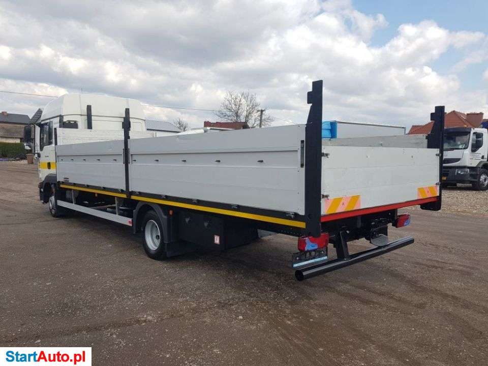 MAN TGL 12.240 / POMOC DROGOWA / 7,30 M