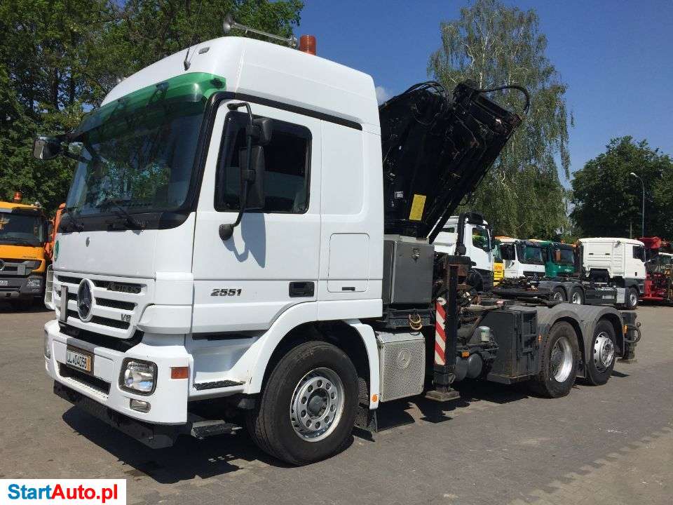Mercedes-Benz MERCEDES ACTROS 2551 6X2 EURO 5, CIĄGNIK SAMOCHODOWY Z ŻURAWIEM MKG HLK 381,