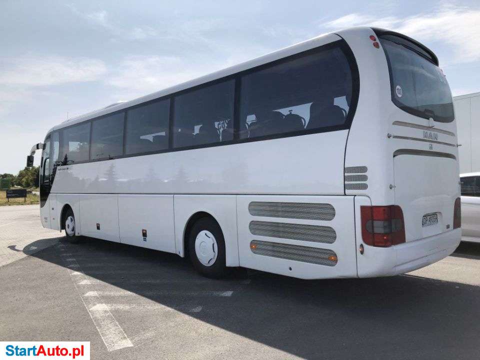 MAN R 07 Lion’s Coach