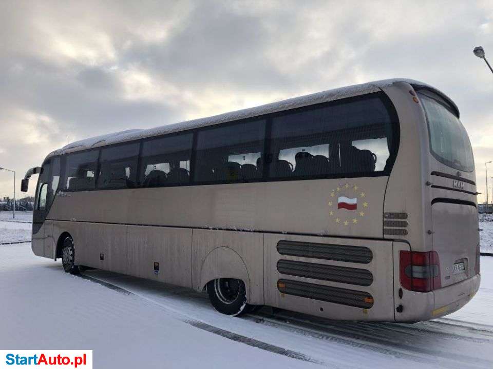 MAN R 07 Lion’s Coach