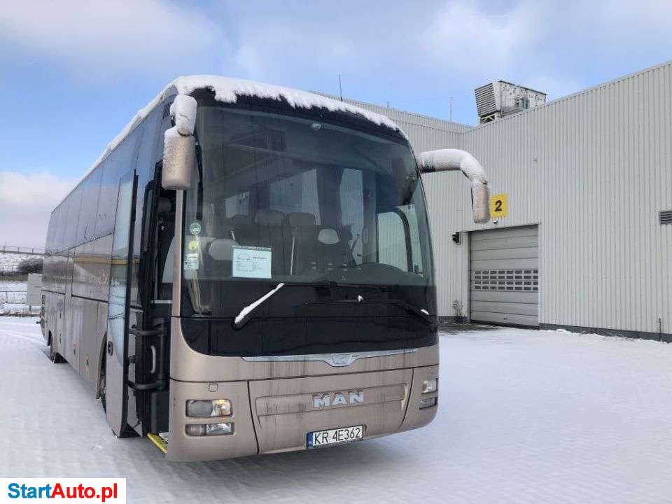 MAN R 07 Lion’s Coach