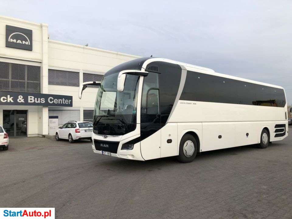 MAN R 07 Lion’s Coach