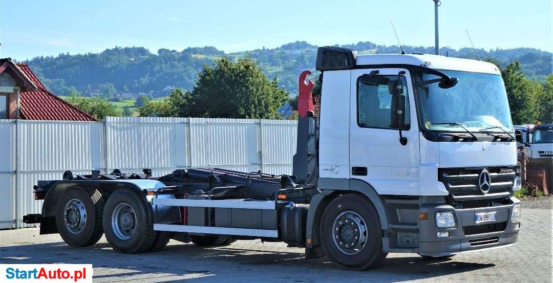 Mercedes-Benz Actros 2541 Hakowiec 6,40m*6×2* Stan BDB!