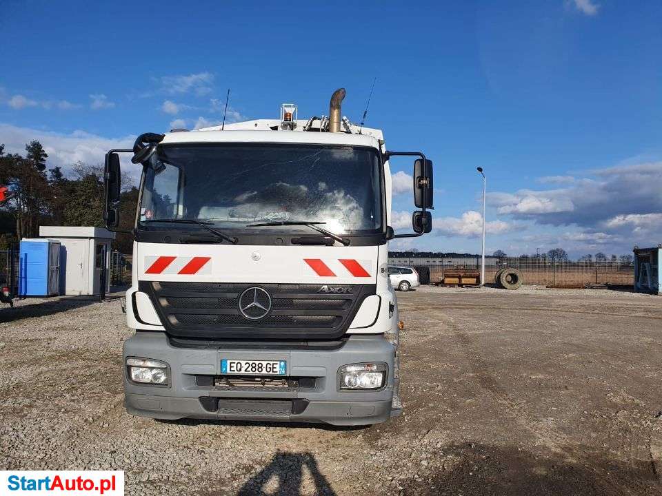 Mercedes-Benz Axor 1829
