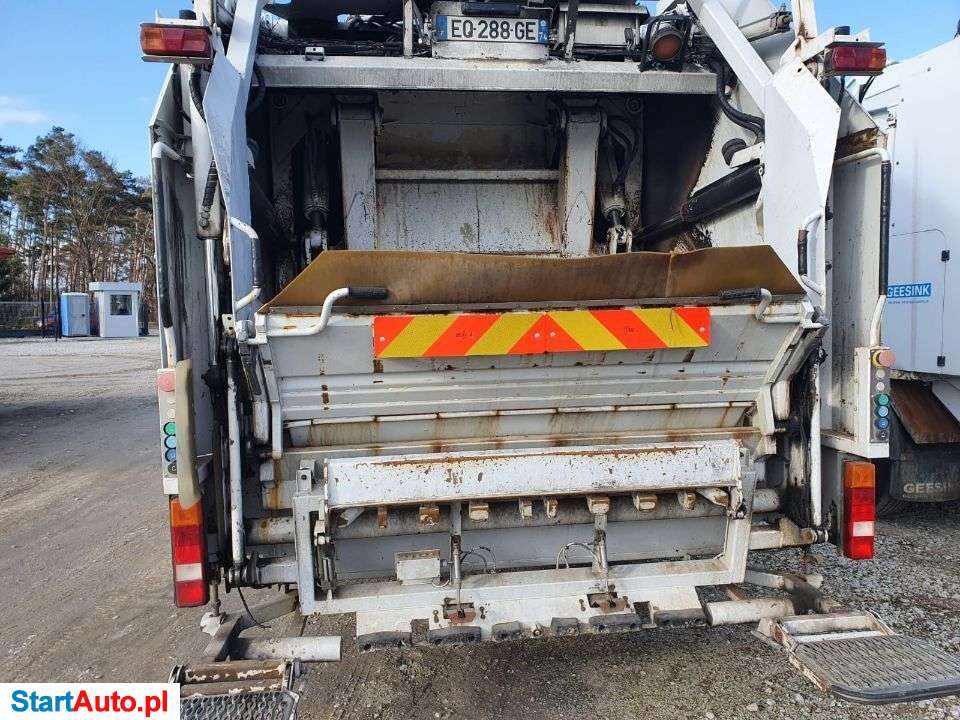 Mercedes-Benz Axor 1829