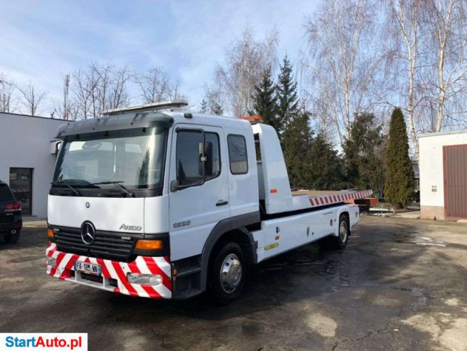 Mercedes-Benz 1228