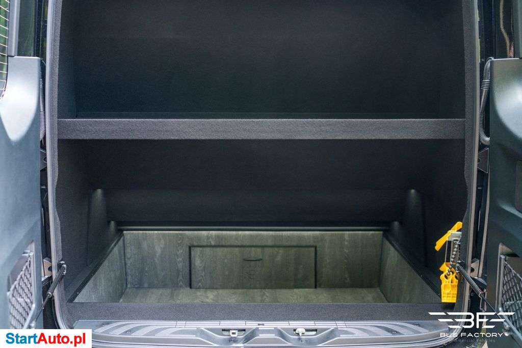 Mercedes-Benz SPRINTER 519 CDI BUS FACTORY LUXURY LINE