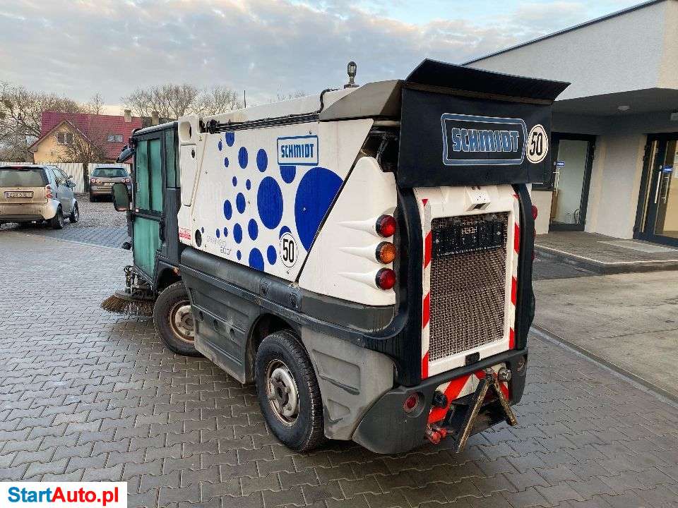 Zamiatarka Schmidt Swingo 200+