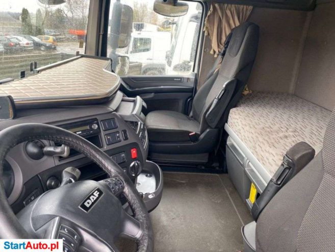 DAF XF 106