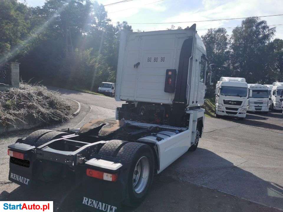 Renault Magnum