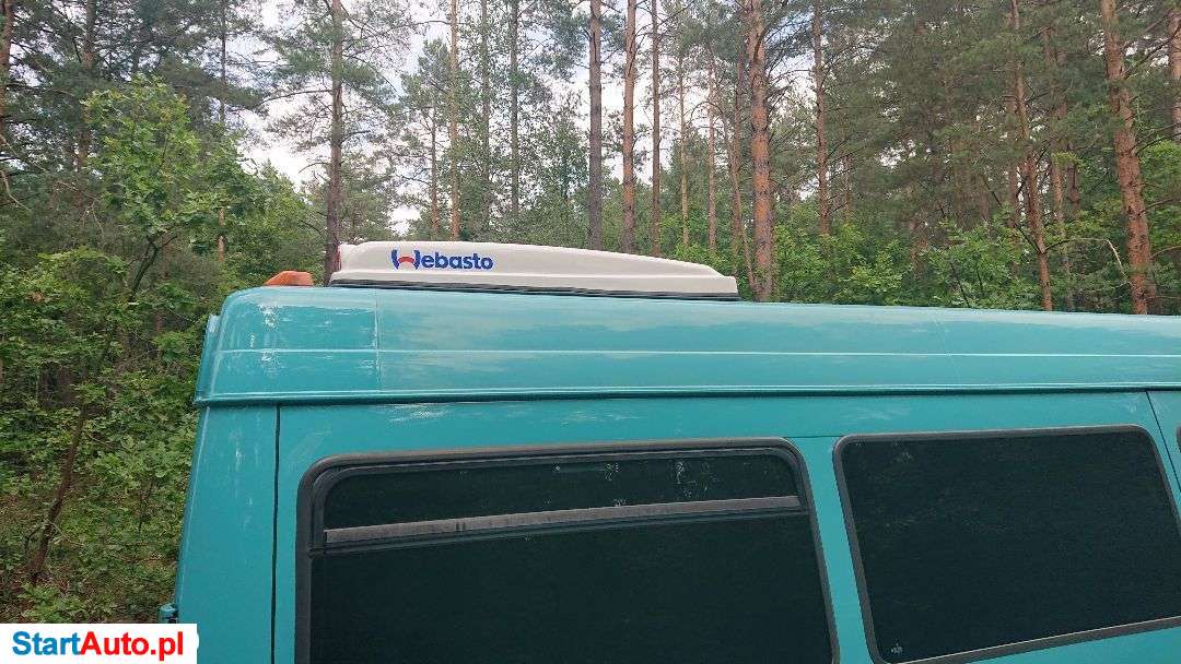 Mercedes-Benz Sprinter 413