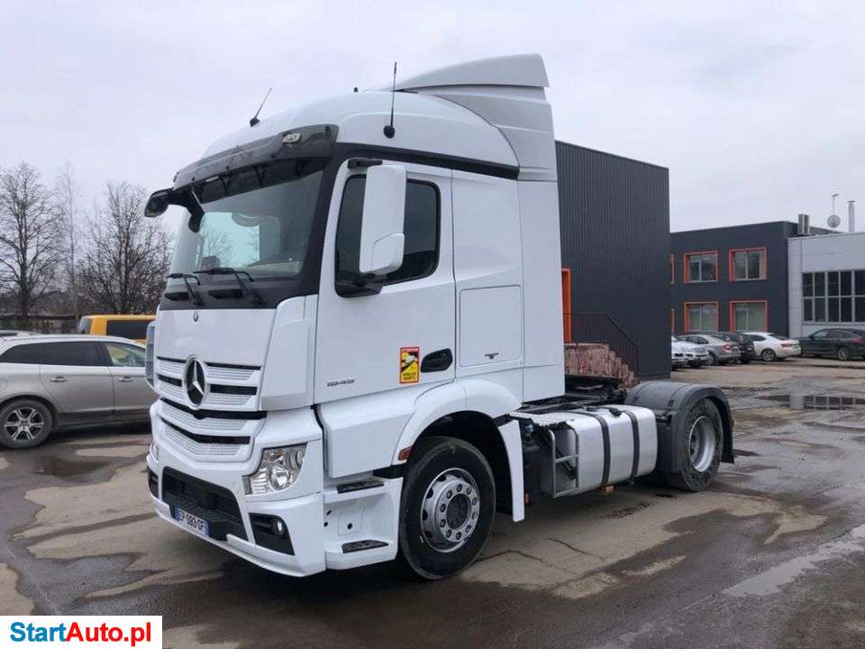 Mercedes-Benz Actros 1845