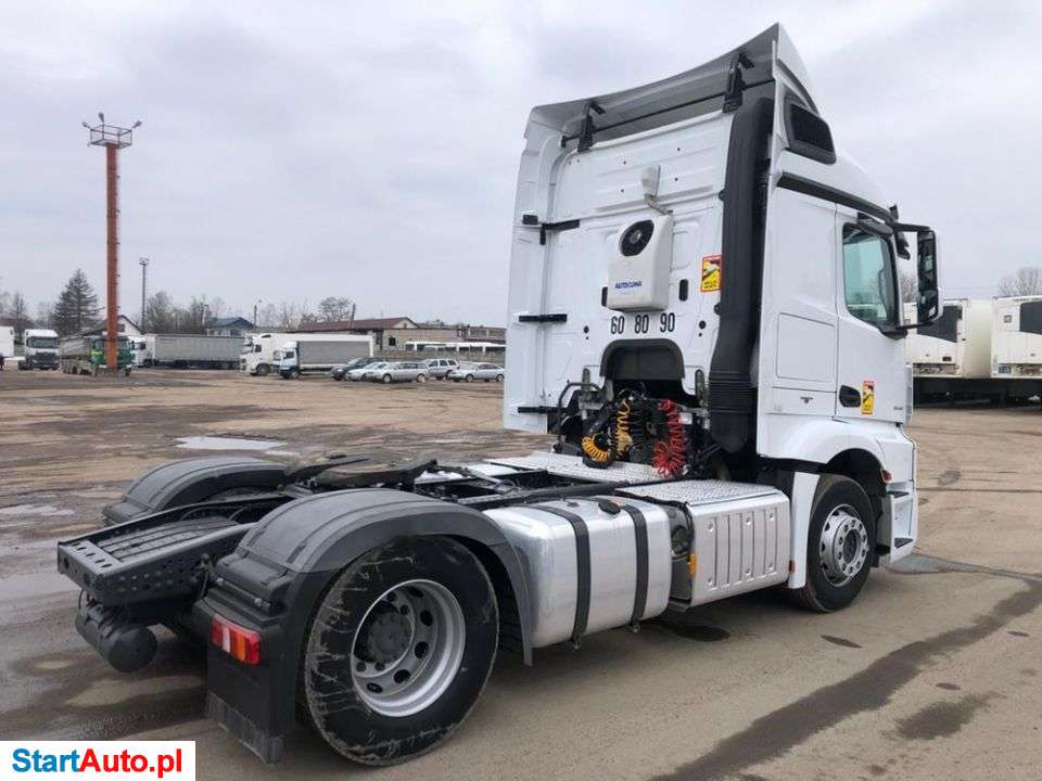 Mercedes-Benz Actros 1845