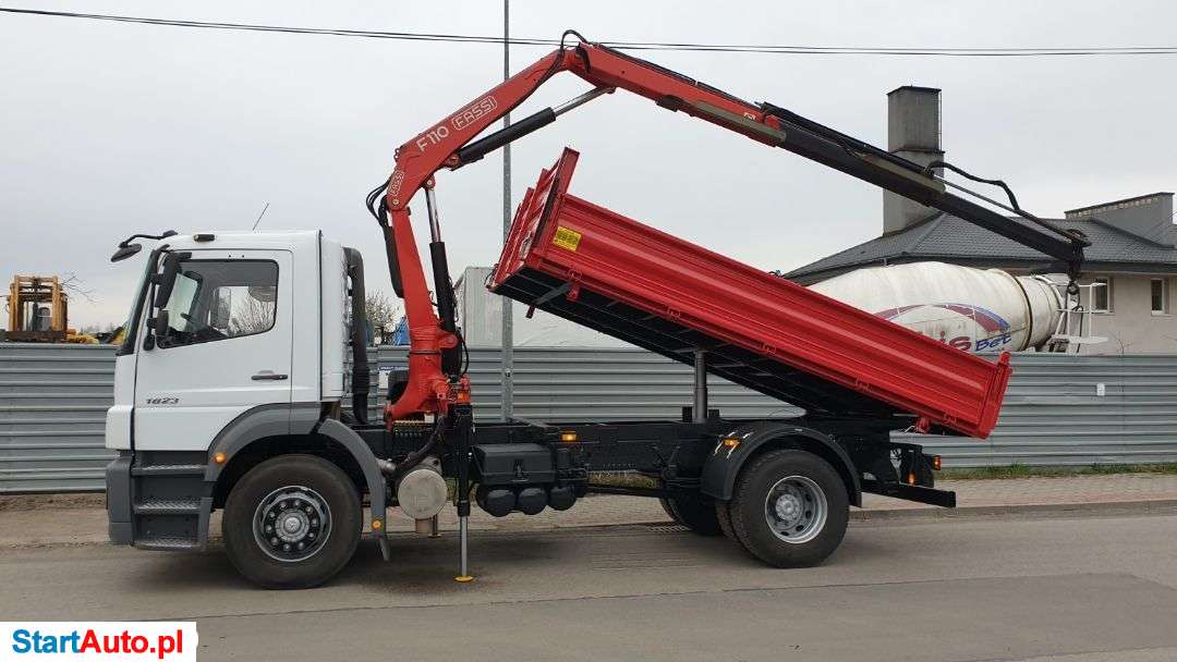 Mercedes-Benz AXOR 1823 HDS Żuraw Dźwig