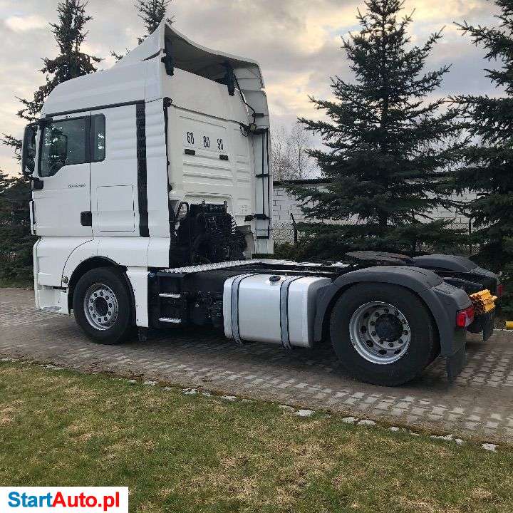 MAN TGX