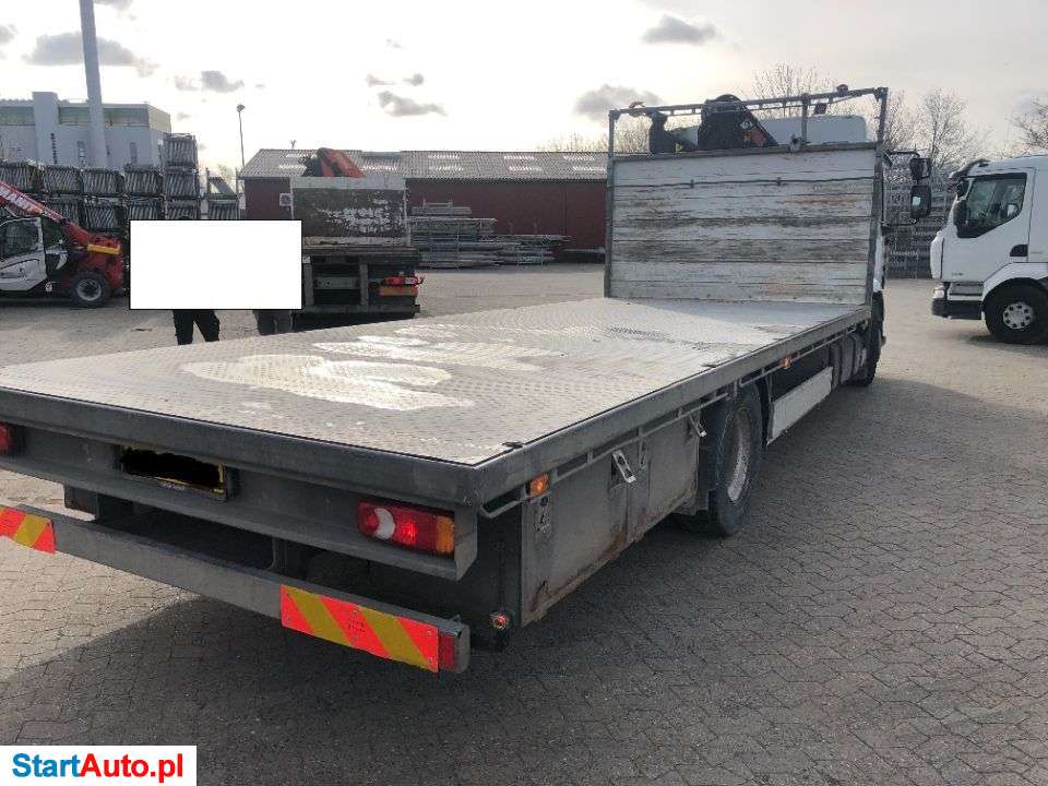 Renault MIDLUM 220 DXI HIAB 077-3 72TYS KM.