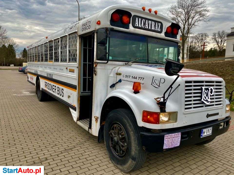 Freightliner International Blue Bird 7.6 Diesel