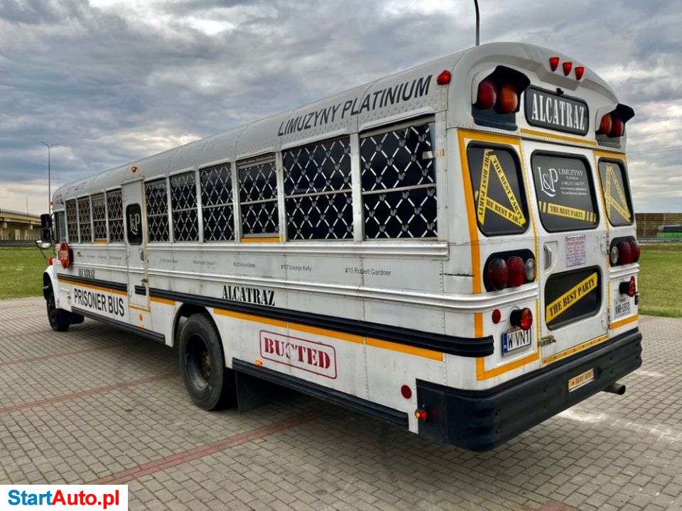 Freightliner International Blue Bird 7.6 Diesel