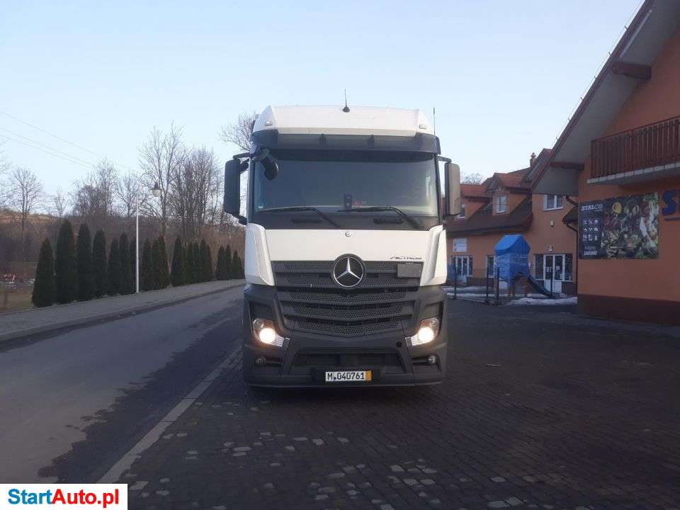 Mercedes-Benz Actros 18 420