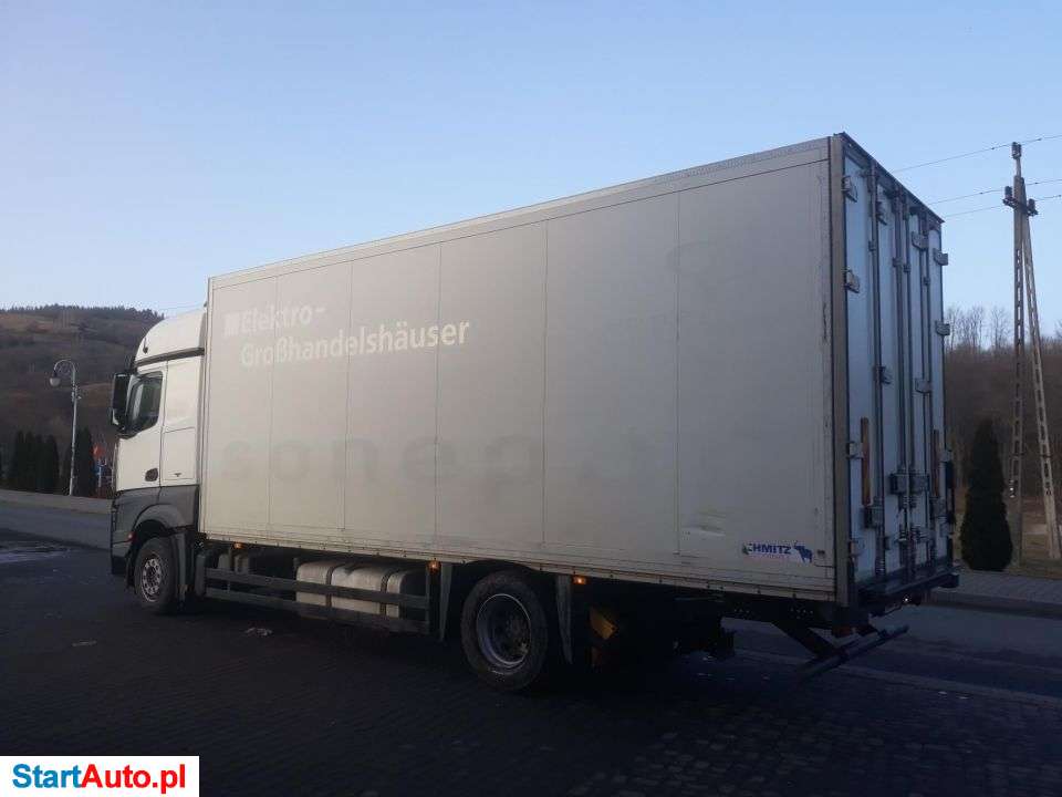 Mercedes-Benz Actros 18 420