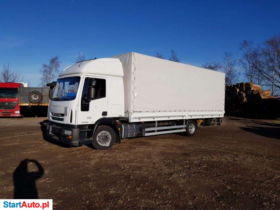 Iveco 120e25