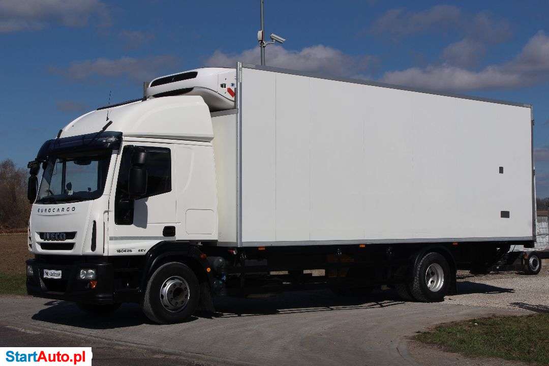 Iveco Eurocargo 160E25 EEV Chłodnia 19 Palet + Winda **Kabina Sypialna**KLIMA**WEBASTO**LODÓWKA**SERWISOWANY**Sprowadzony Z Niemiec**2012R**