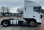DAF XF 105.460 STANDARD / AUTOMAT / RETARDER / EURO 5 / 2X ZBIORNIK PALIWA / ORYGINALNY PRZEBIEG / SPROWADZONY Z HOLANDII / OPONY 315/70 / STAN BARDZO DOBRY / SPACE CAB SC / HALOGENY DACHOWE / SPOJLERY KABINOWE I MIĘDZYOSIOWE /
