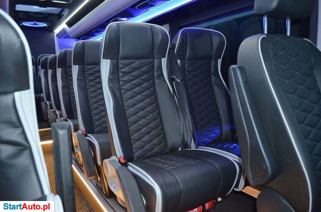 Mercedes-Benz Sprinter 519 NOWY – 20+1