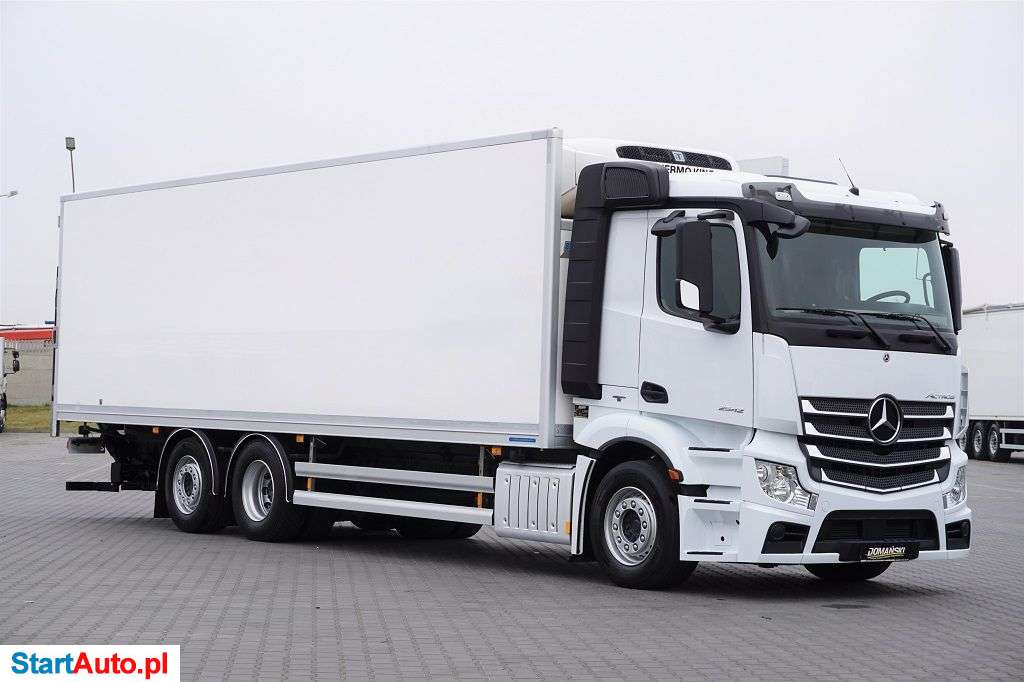 Mercedes-Benz / ACTROS / 2542 / E 6 / 6 X 2 / CHŁODNIA + WINDA / 21 EUROPALET / DŁ. 8,7 M / OS SKRĘTNA