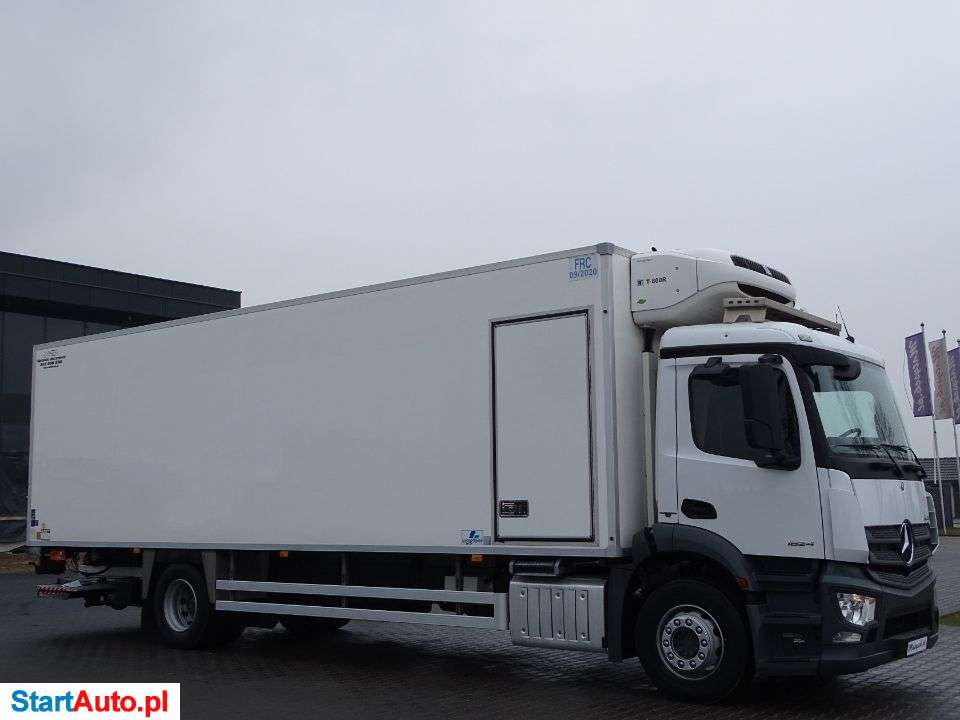 Mercedes-Benz ANTOS / 1824 / CHLODNIA – 8,65 M / THERMO KING T800 R / WINDA / JAK FABRYCZNIE NOWY / DRZWI BOCZNE /