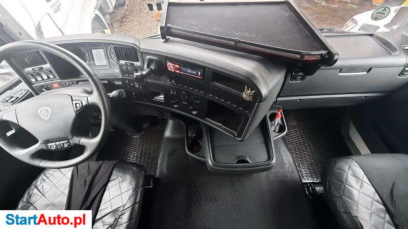 Scania R440 Evolution Mega Low Deck E5 Retarder