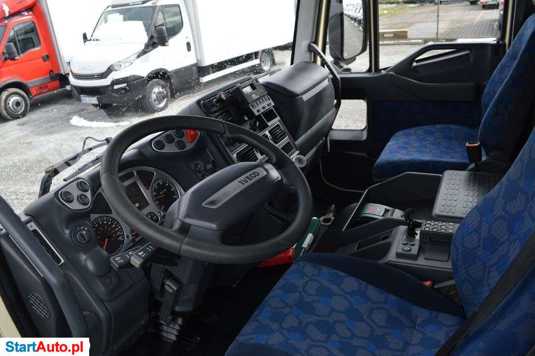 Iveco EUROCARGO 100E18 CARRIER XARIOS CHŁODNIA IZOTERMA MROŹNIA + ROLETA + DRZWI BOCZNE + WINDA CHOWANA POD SPÓD