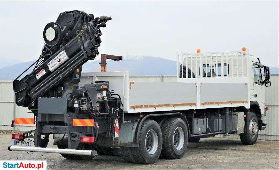 Volvo FM 300 Skrzynia 7,00m + HDS*6×4* Stan BDB!