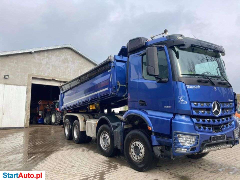 Mercedes-Benz Arocs 3251