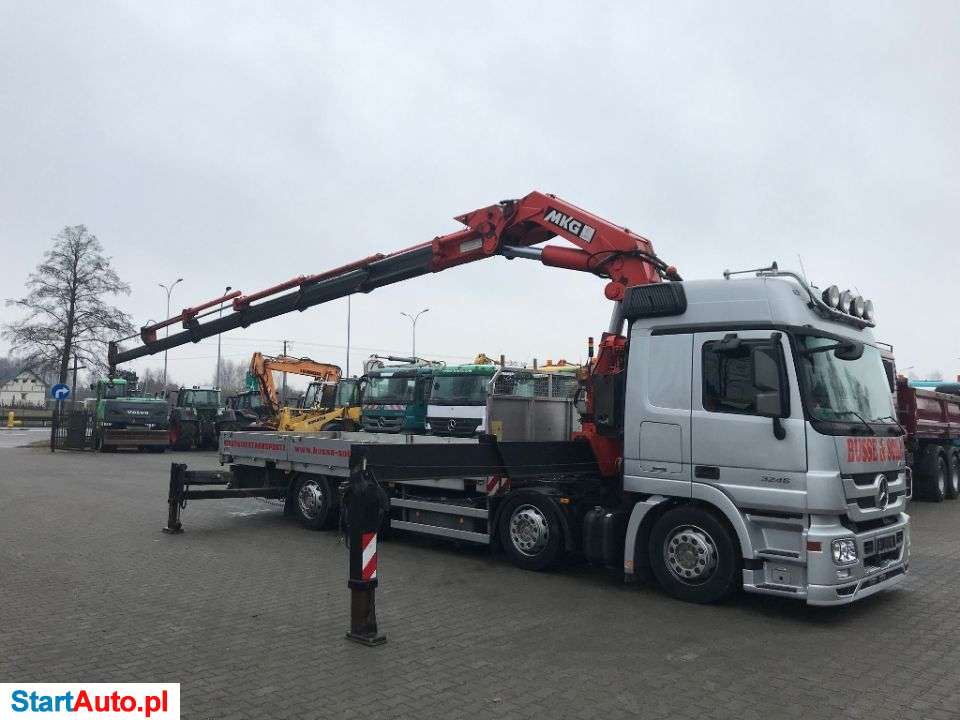 Mercedes-Benz ACTROS 3246 8X2 EURO 5, SKRZYNIA Z ŻURAW MKG HLK 671HP,