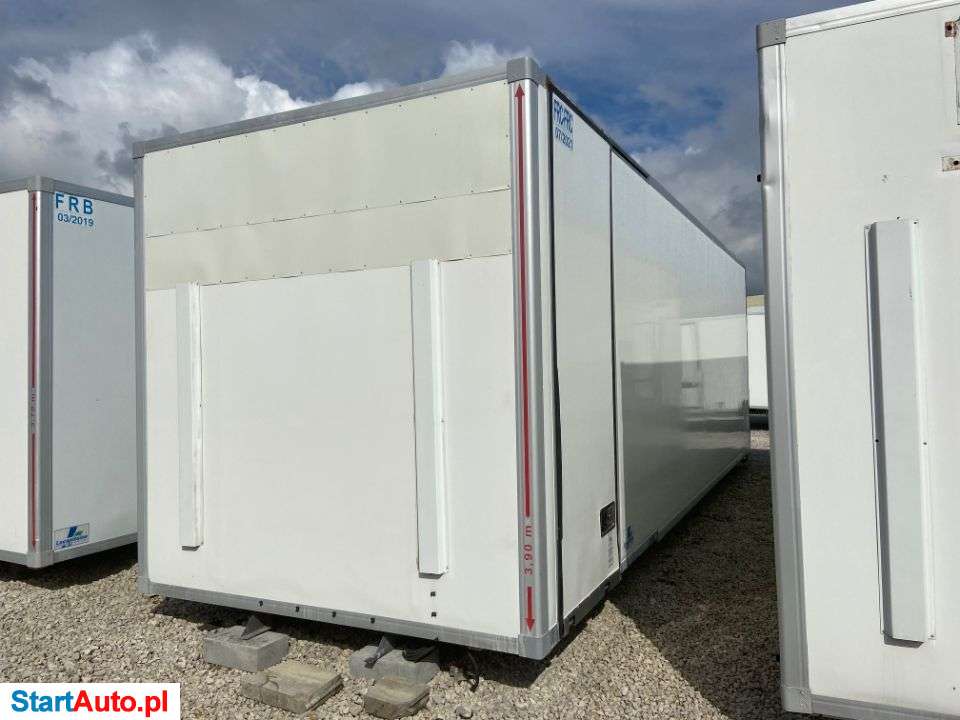 ZABUDOWA CHŁODNIA LECAPITAINE