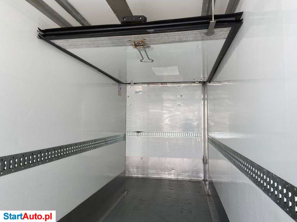 ZABUDOWA CHŁODNIA LECAPITAINE