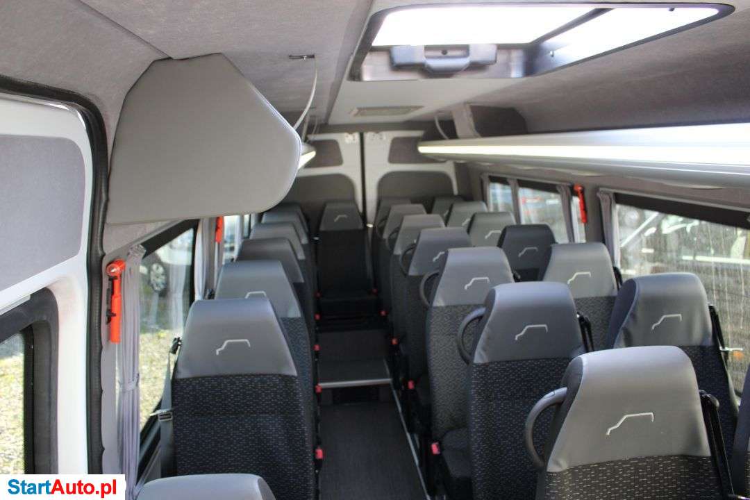 Mercedes-Benz Sprinter 519