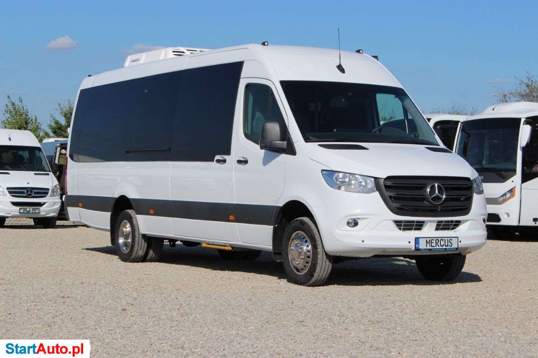 Mercedes-Benz Sprinter 519
